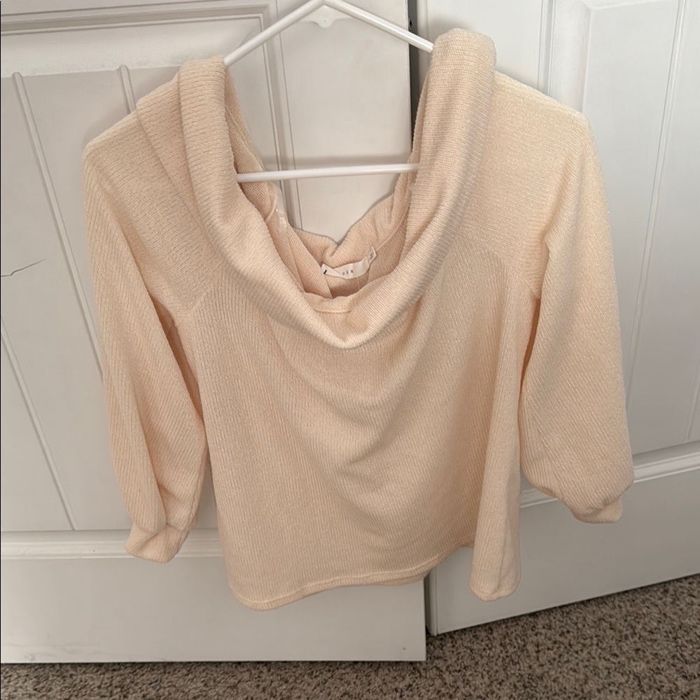 Women's Beige Sweater